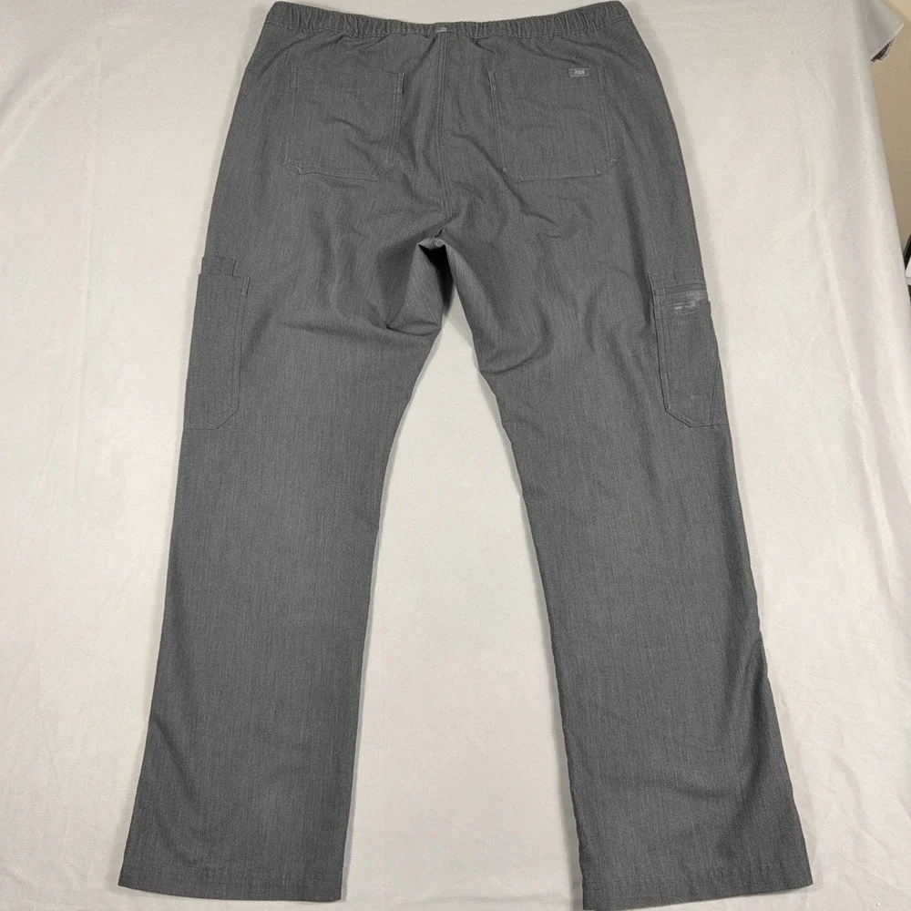FIGS Men's Cairo Cargo Scrub Pants Technical Collection‎ XXL Heather Grey
